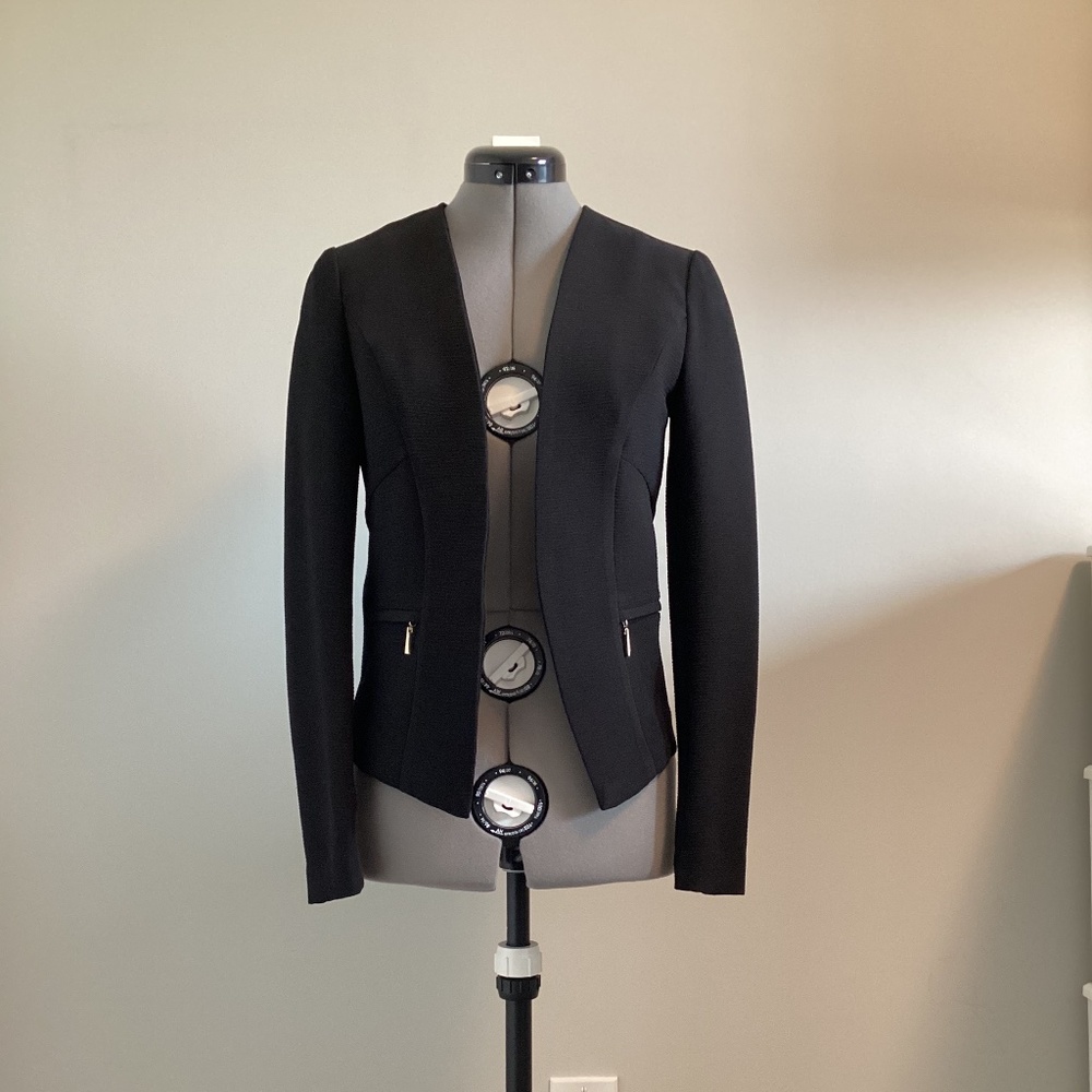 Dynamite textured blazer